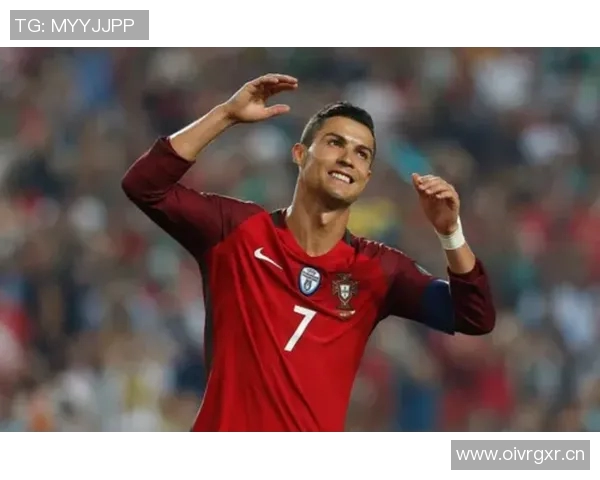 桑托斯强调替补阵容需提升能量全力以赴争取胜利